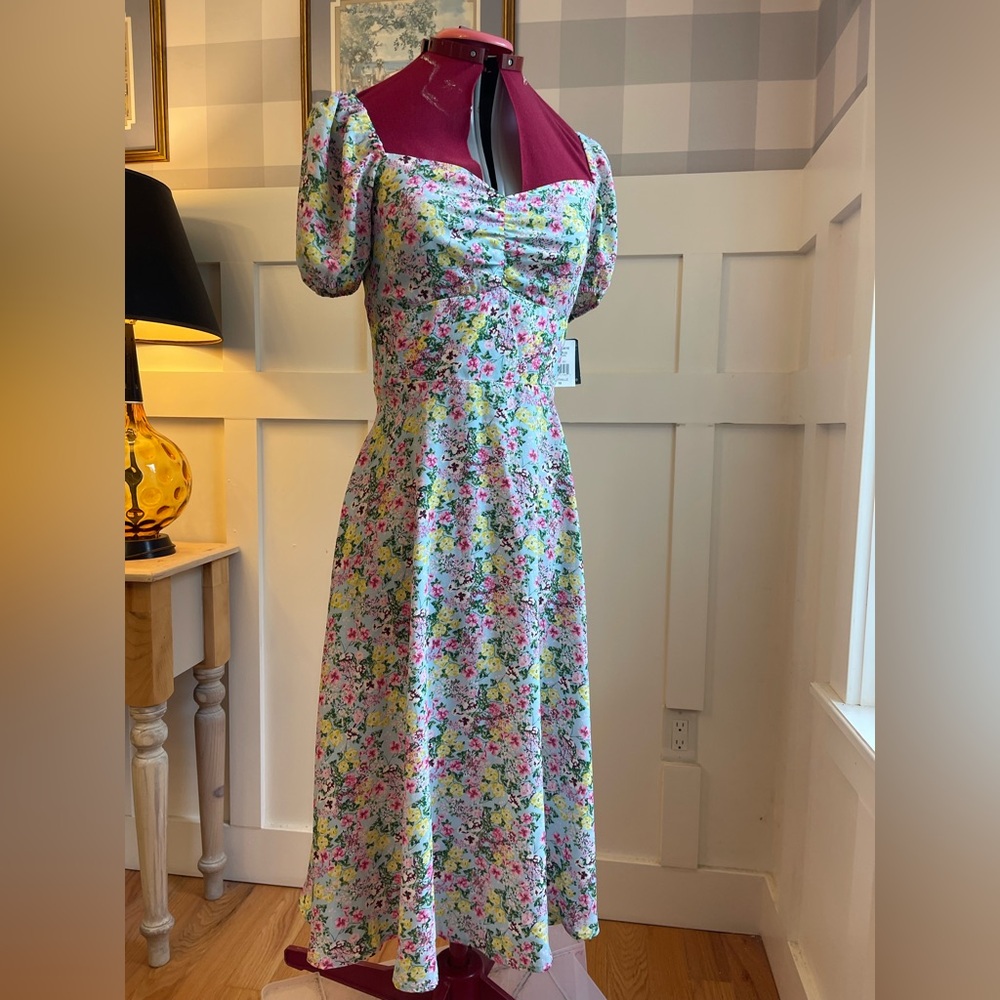 Gabby Skye Sweetheart Neckline Floral Women's Dress Size 10